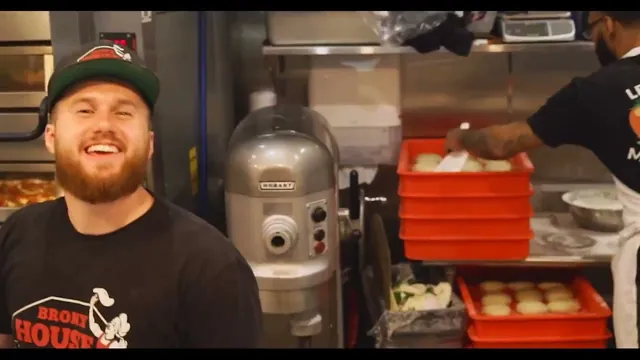 Video thumbnail: Bronx House Pizza with Vanilla Ice